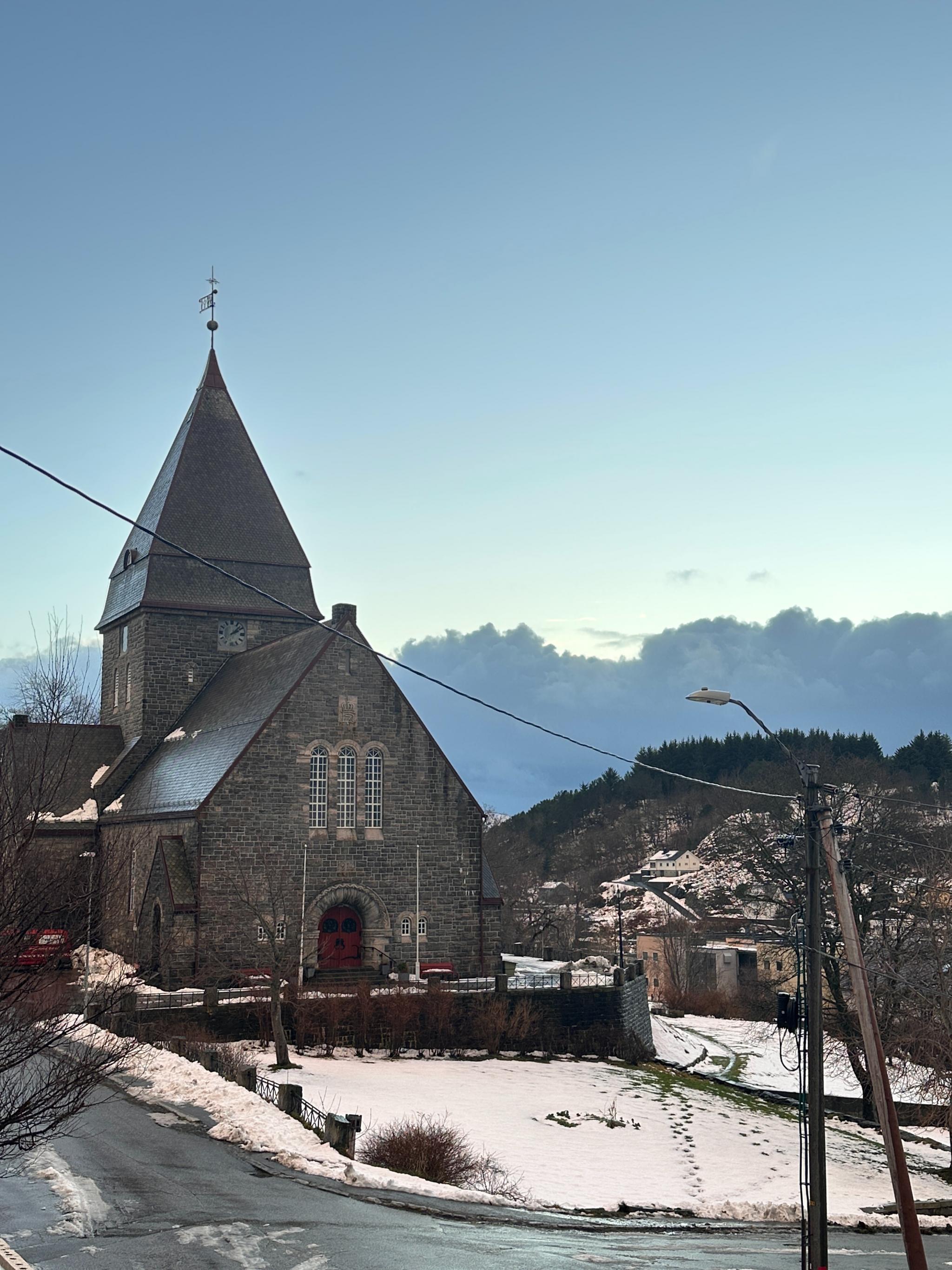 Nærme Nordlandet kirke.
