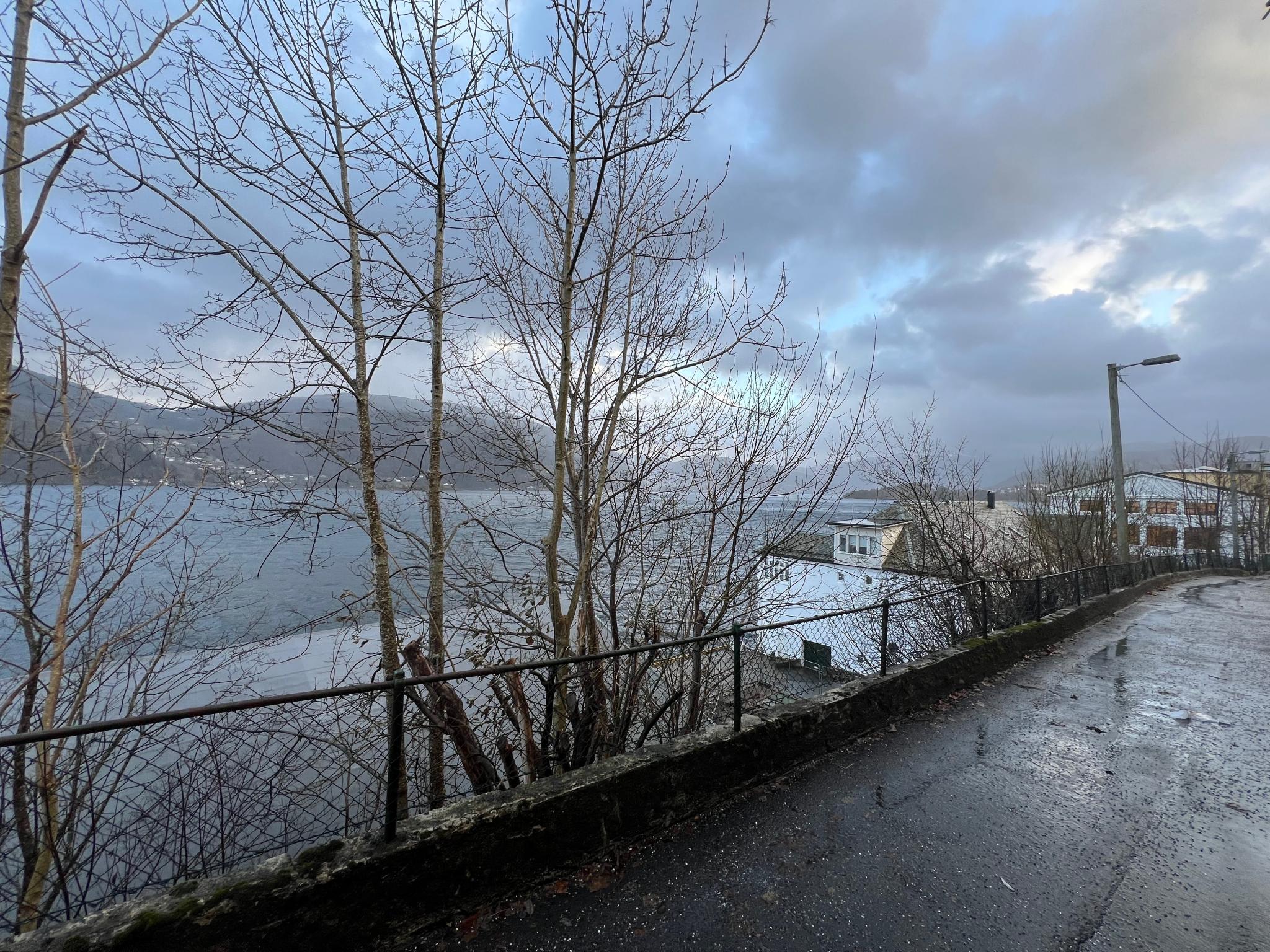 Utsikt mot Arne Fabrikker (oleana)