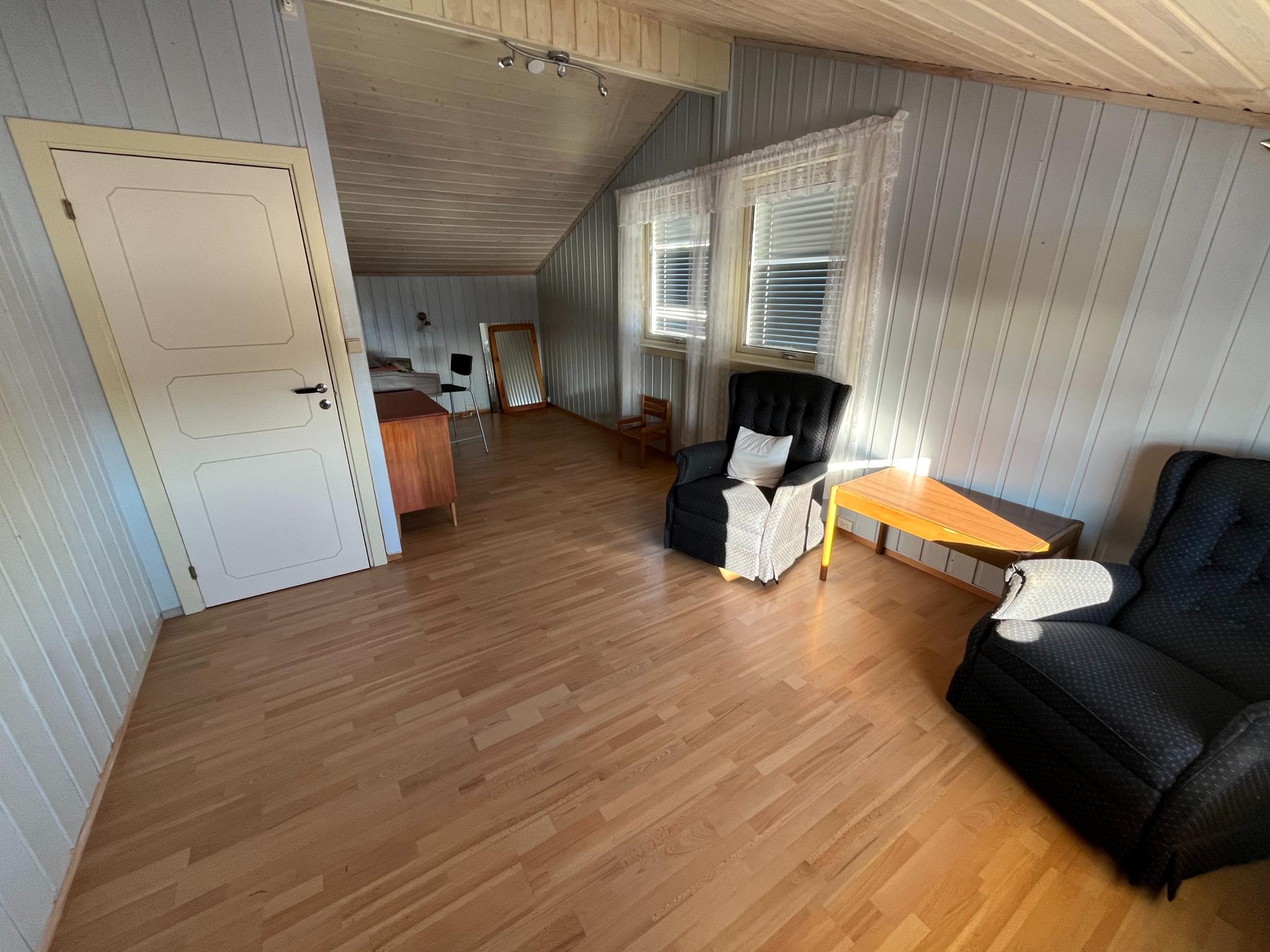 Stort soverom 2 i øvre etasje