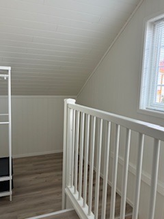 Entré på avsats i trappeoppgang