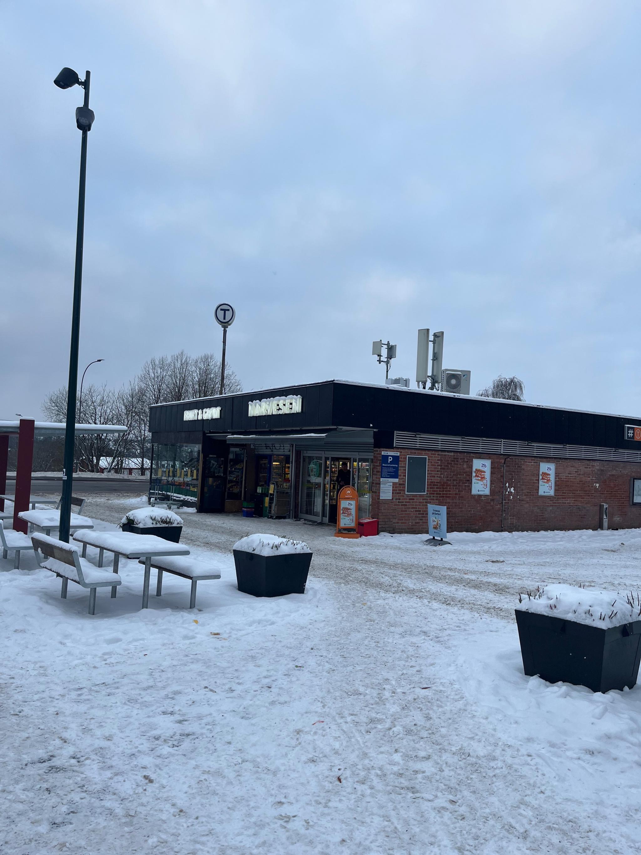 Narvesen ( søndagsåpen) 