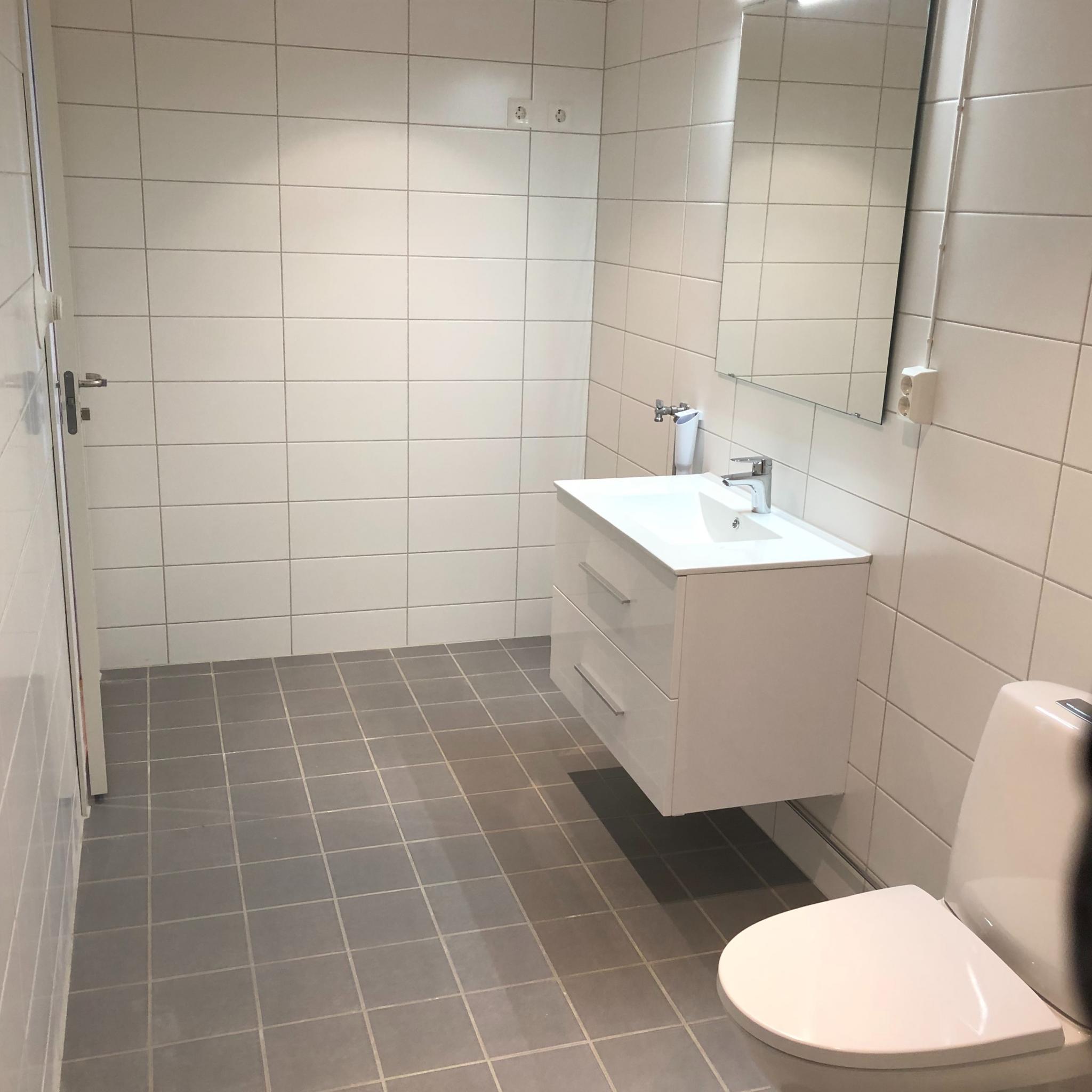 Bad - sett fra dusjhjørne