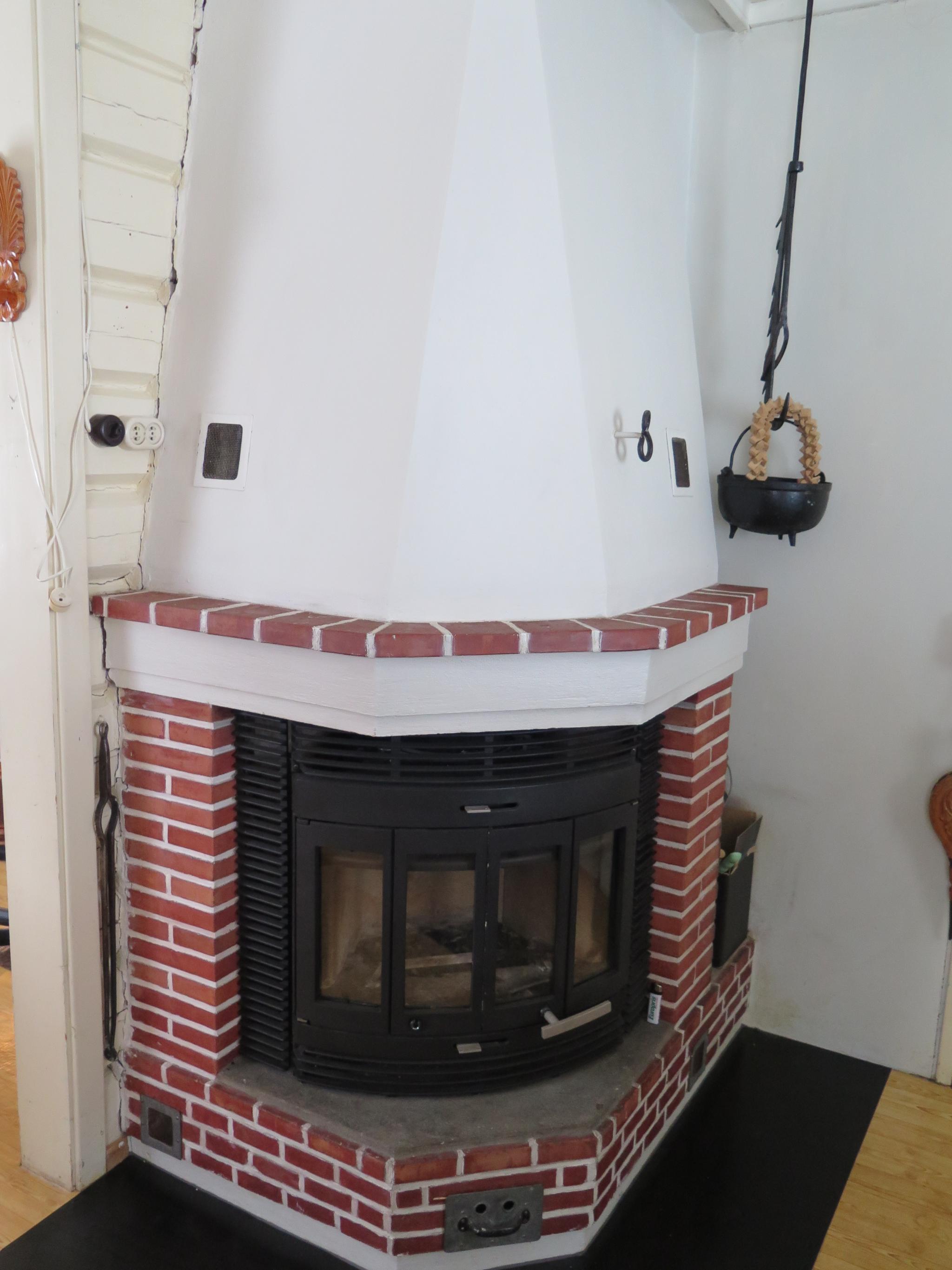 Nyere peisovn i stue