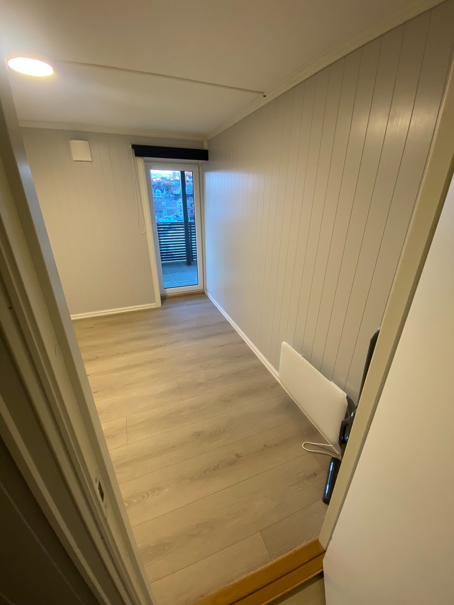 Soverom nr. 3, det største soverommet med klesskap