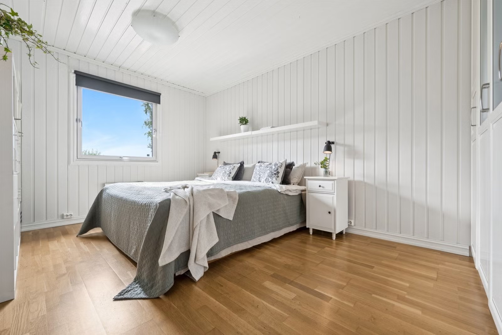 Soverom 1. Møblert, men avviker fra bildet