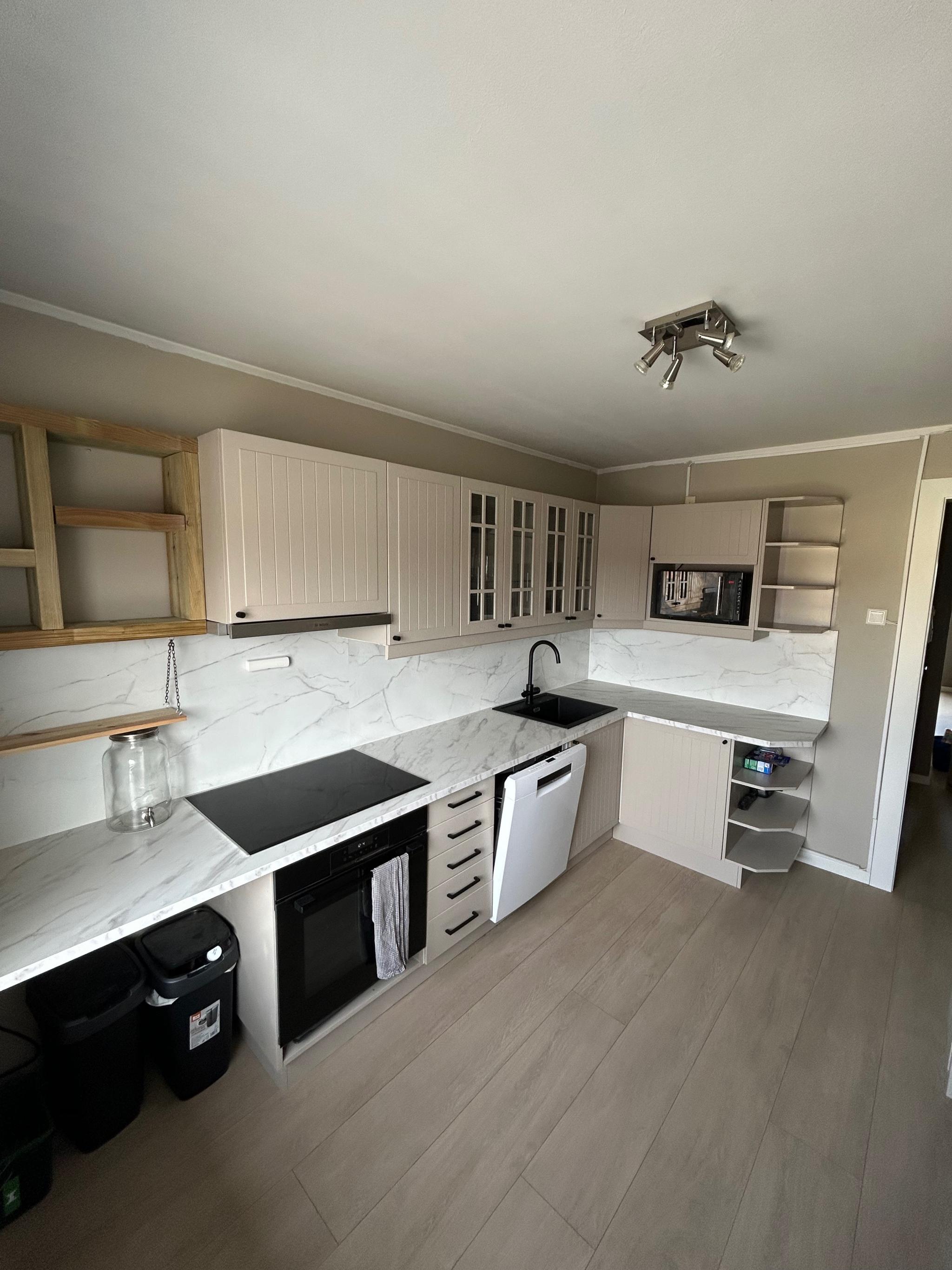 Nyoppusset kjøkken fra 2024 med alt av hvitevarer