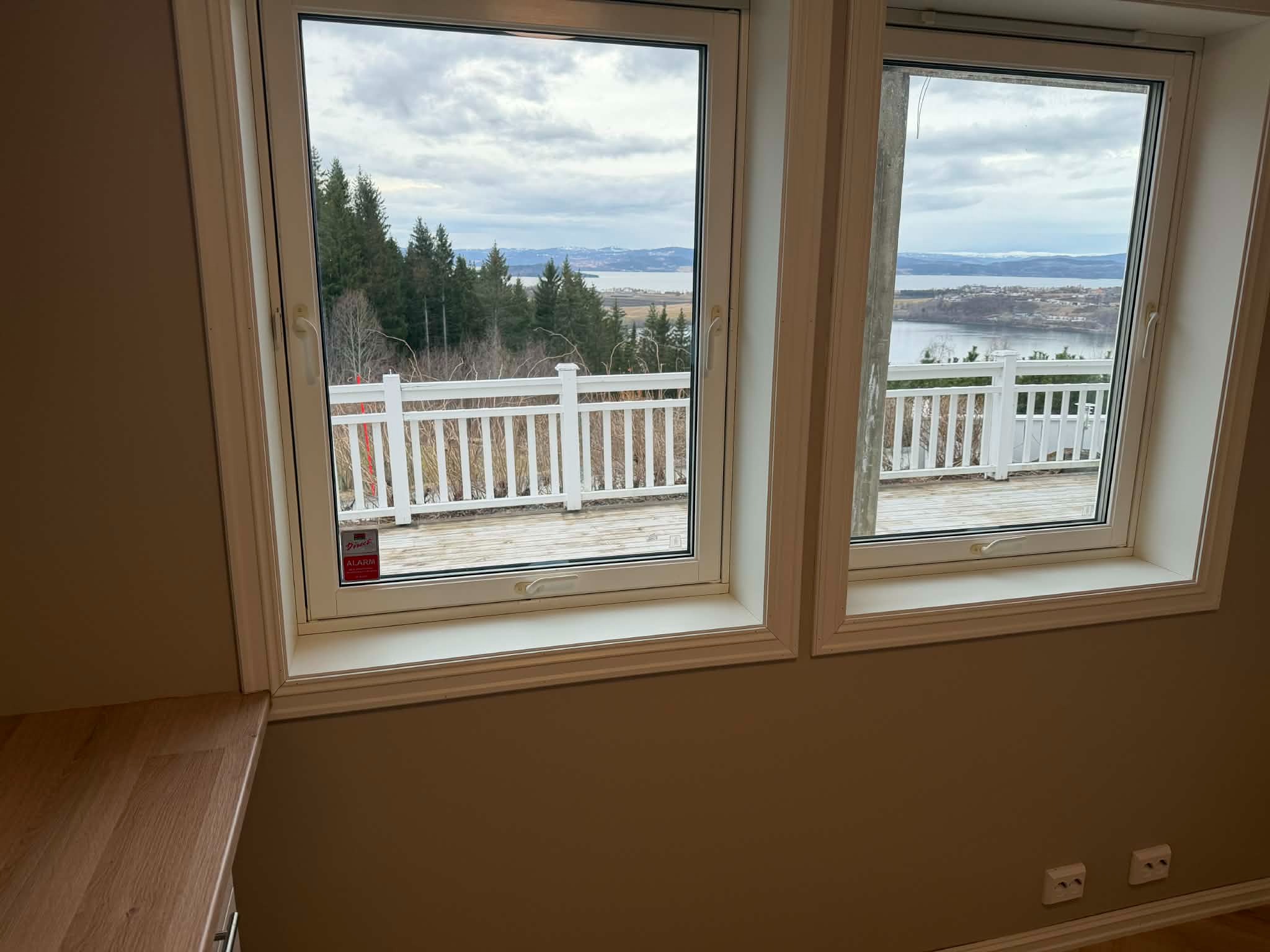 utsikt fra kjøkkenet