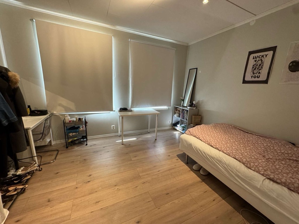 Soverom 2 i første etasje 16 m2