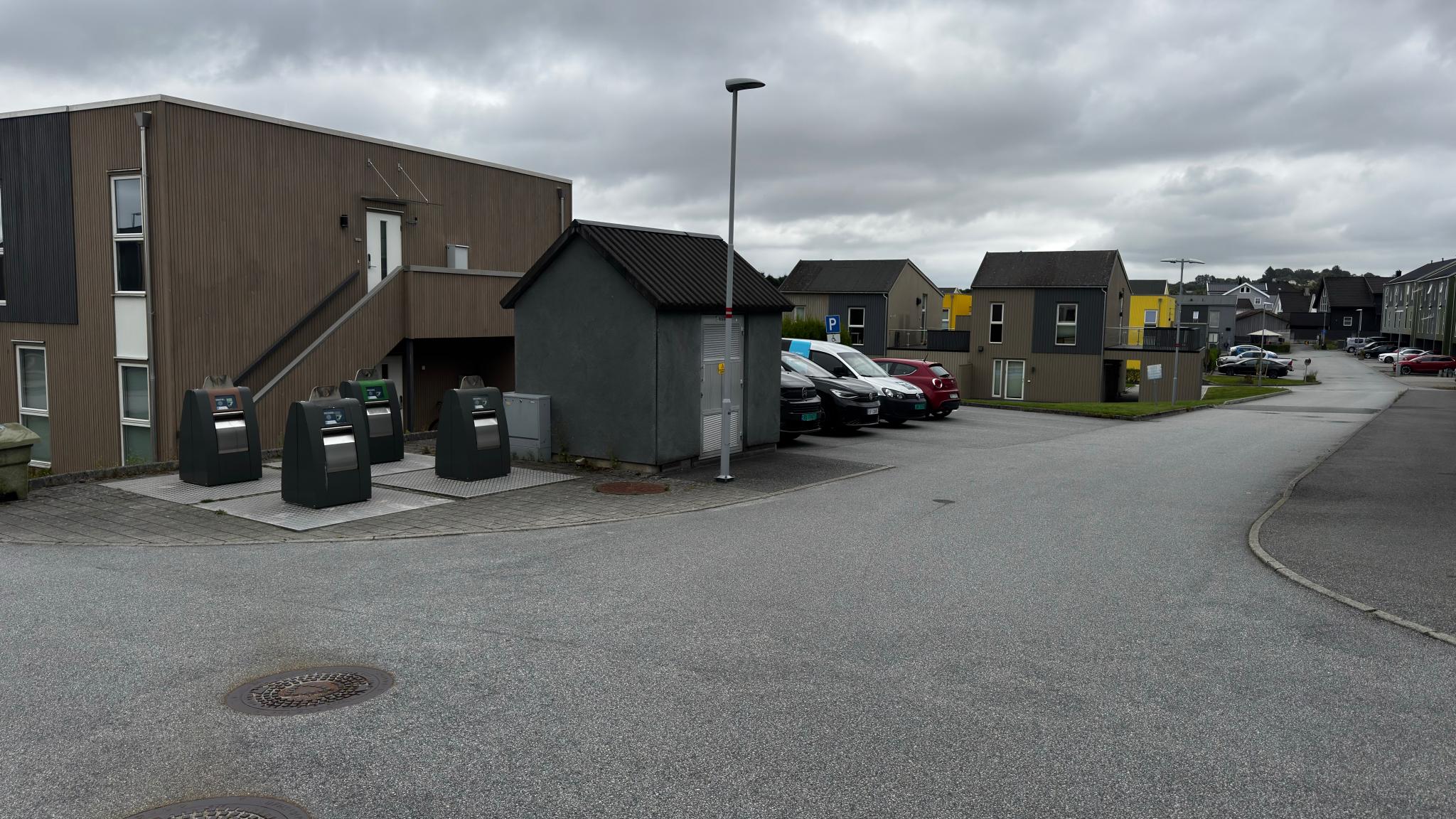 Gjesteparkering utenfor