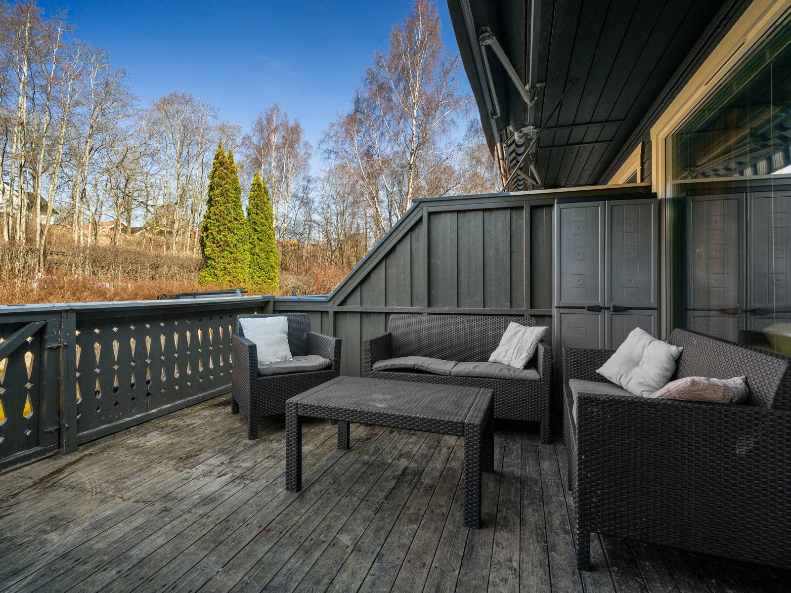 veranda