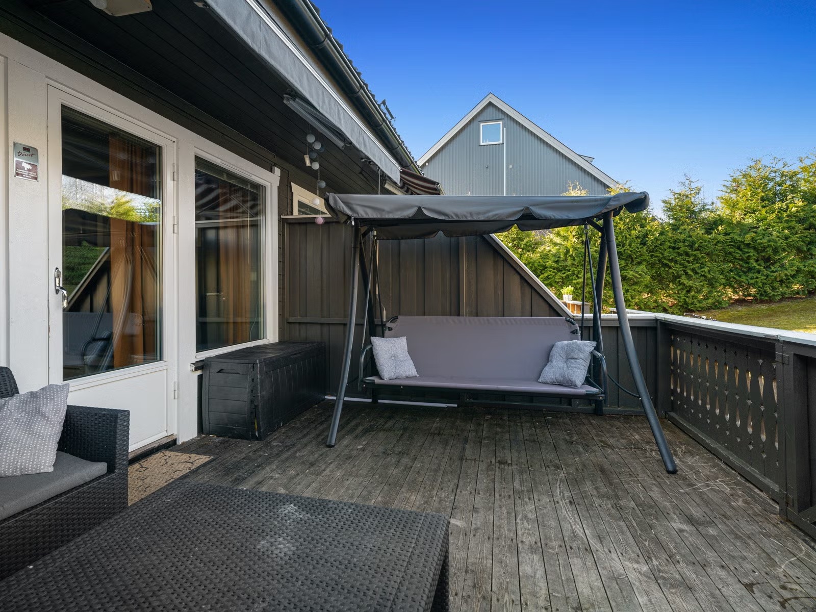veranda