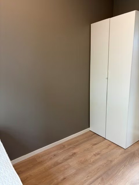 Soverom 2 med garderobeskap