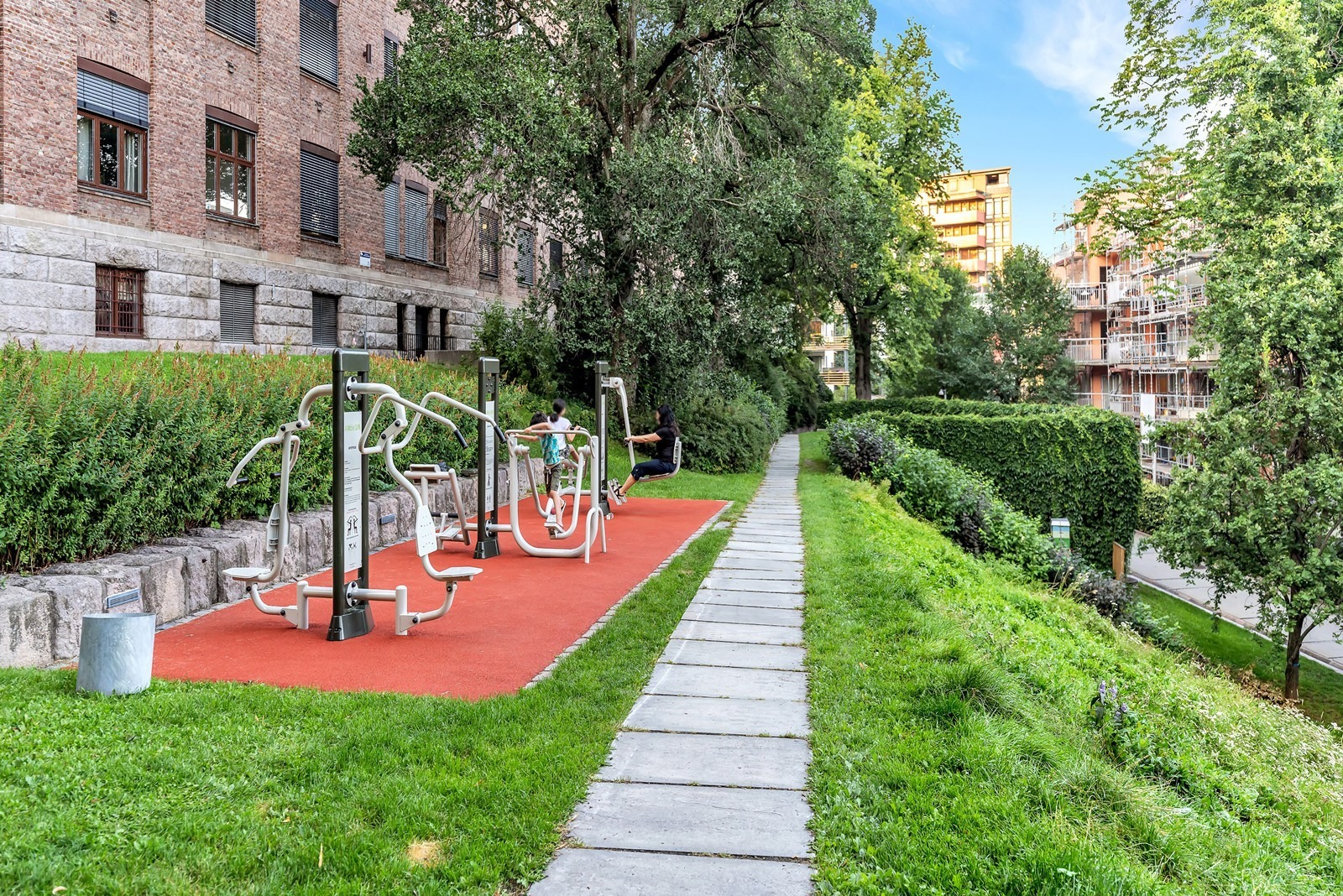 Utegym i parkområdet