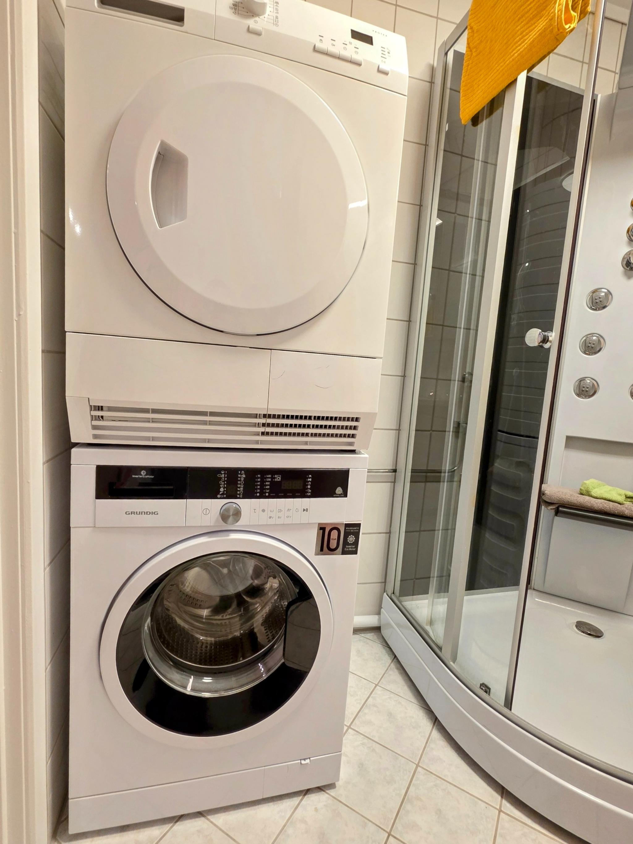 Tørketrommel og vaskemaskin er inkludert