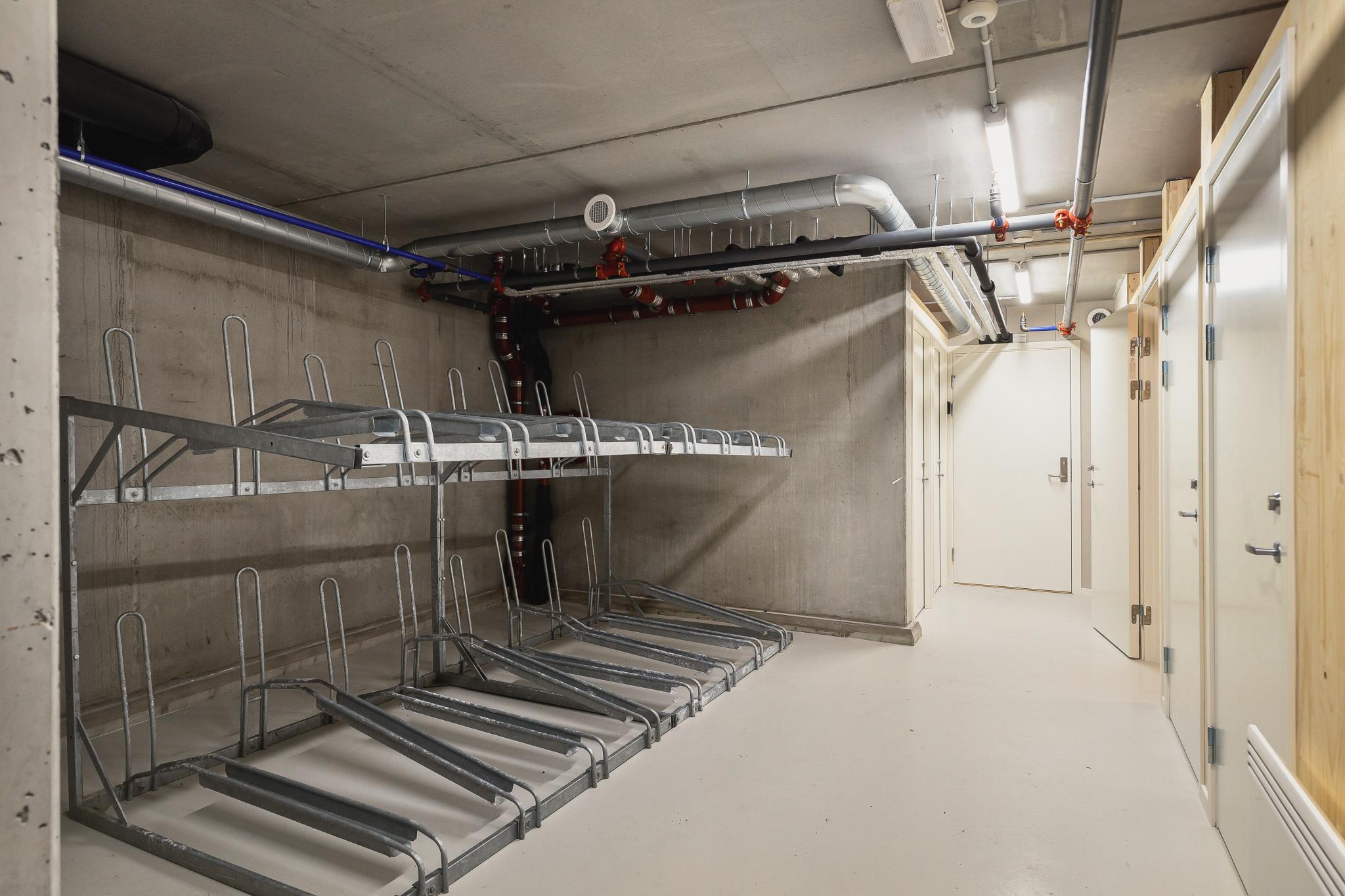 Sykkelparkering i kjeller