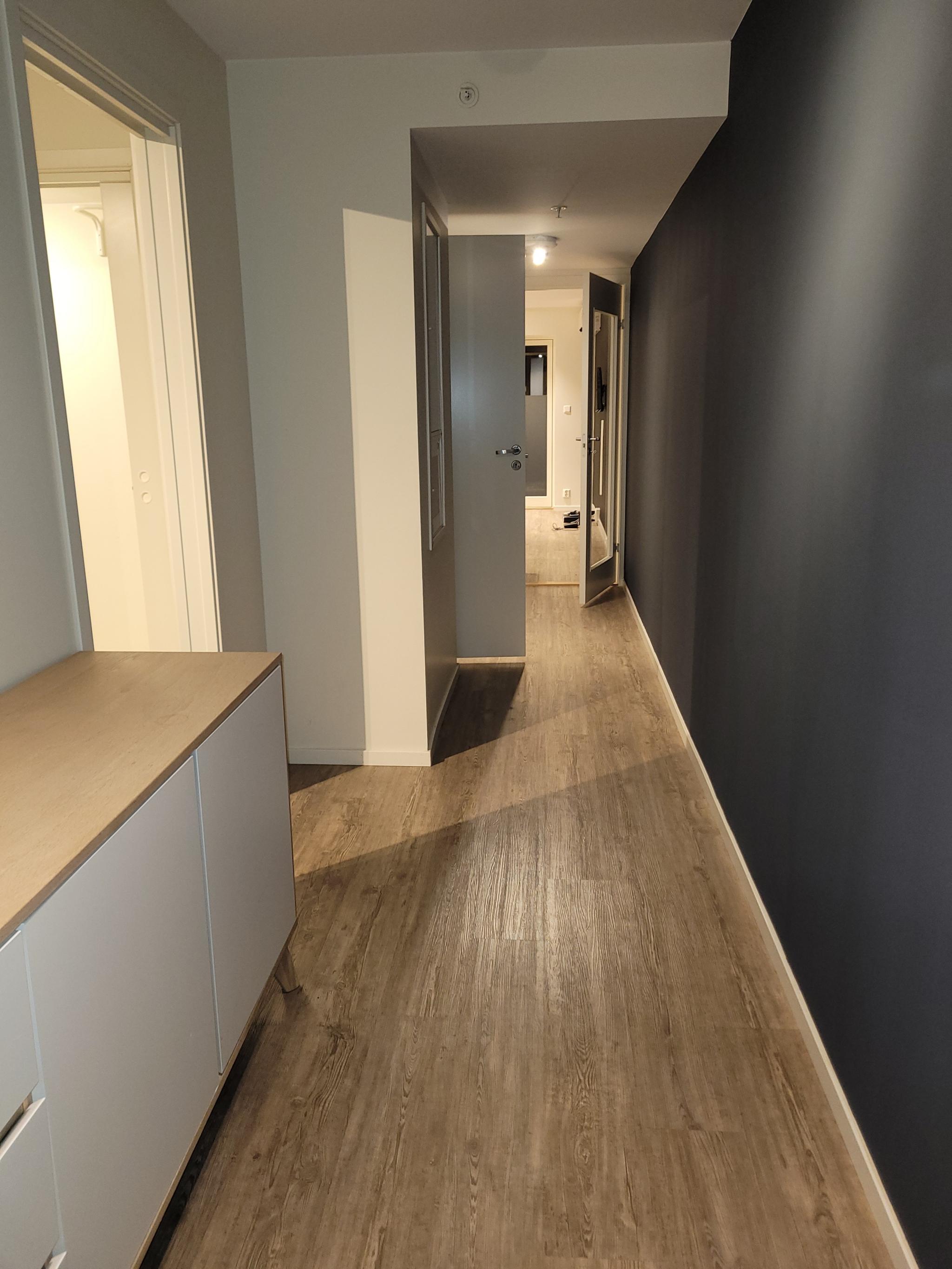 Bilder fra leiligheten uten møblement