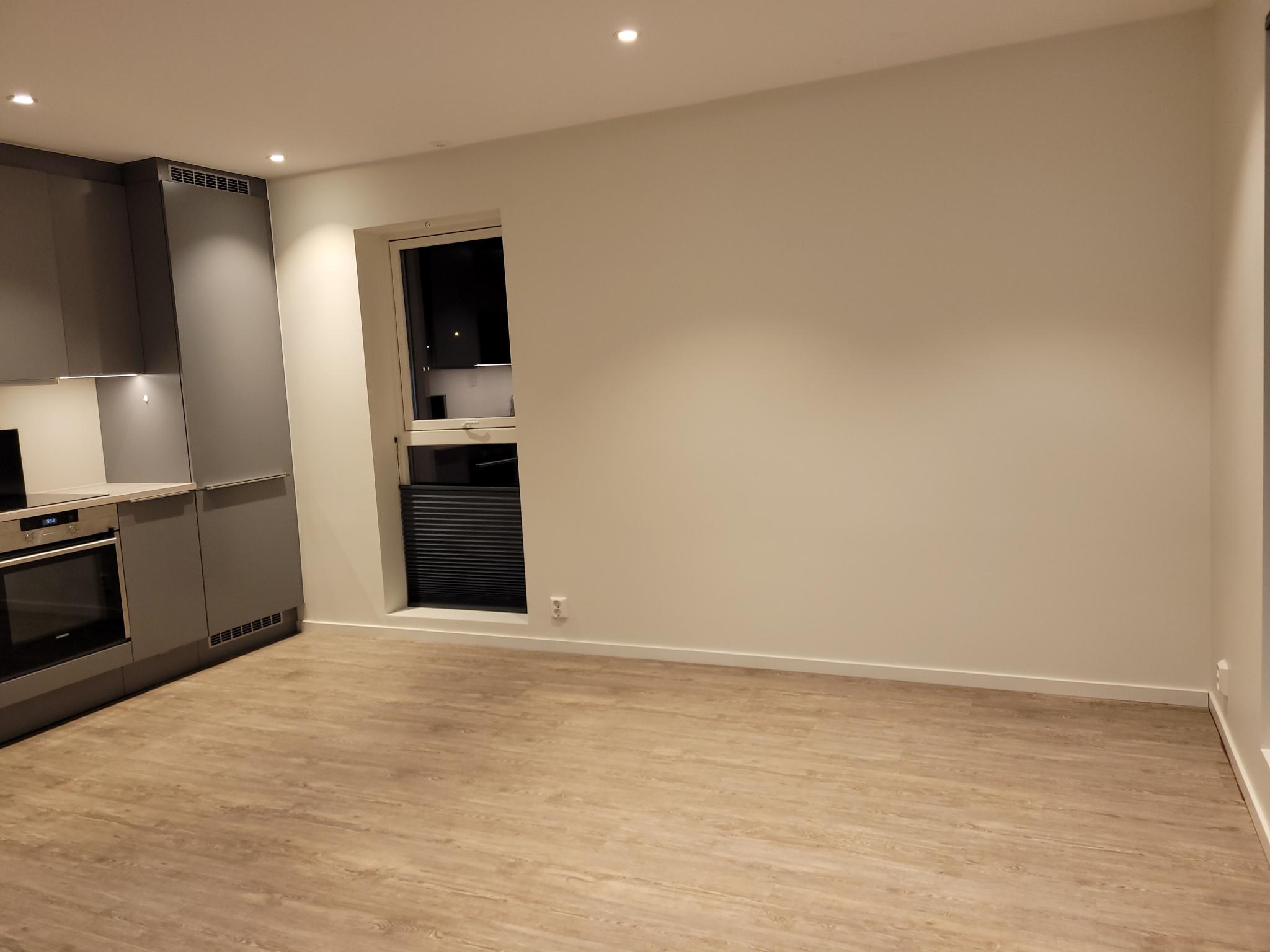 Bilder fra leiligheten uten møblement