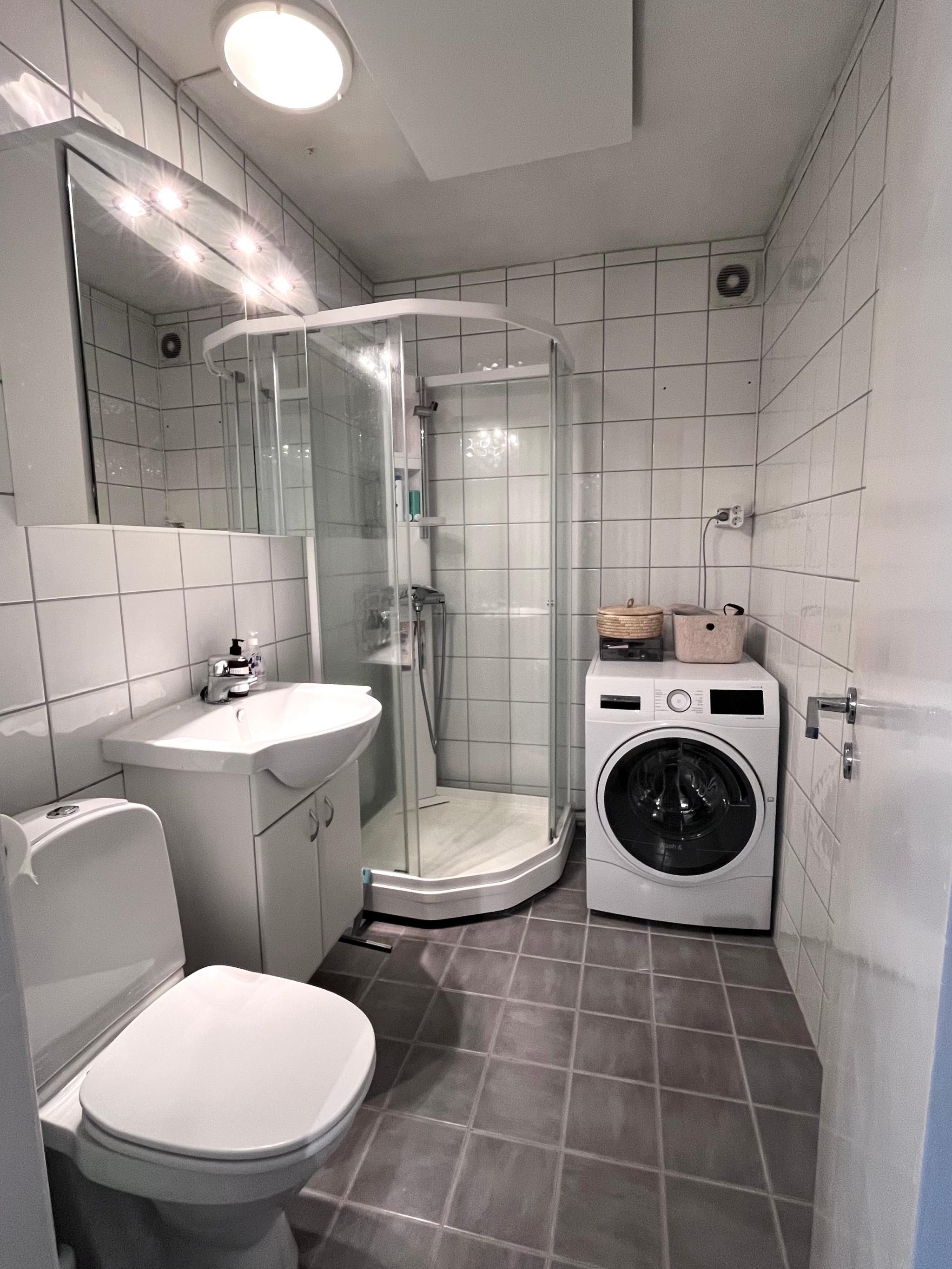 Bad med vaskemaskin