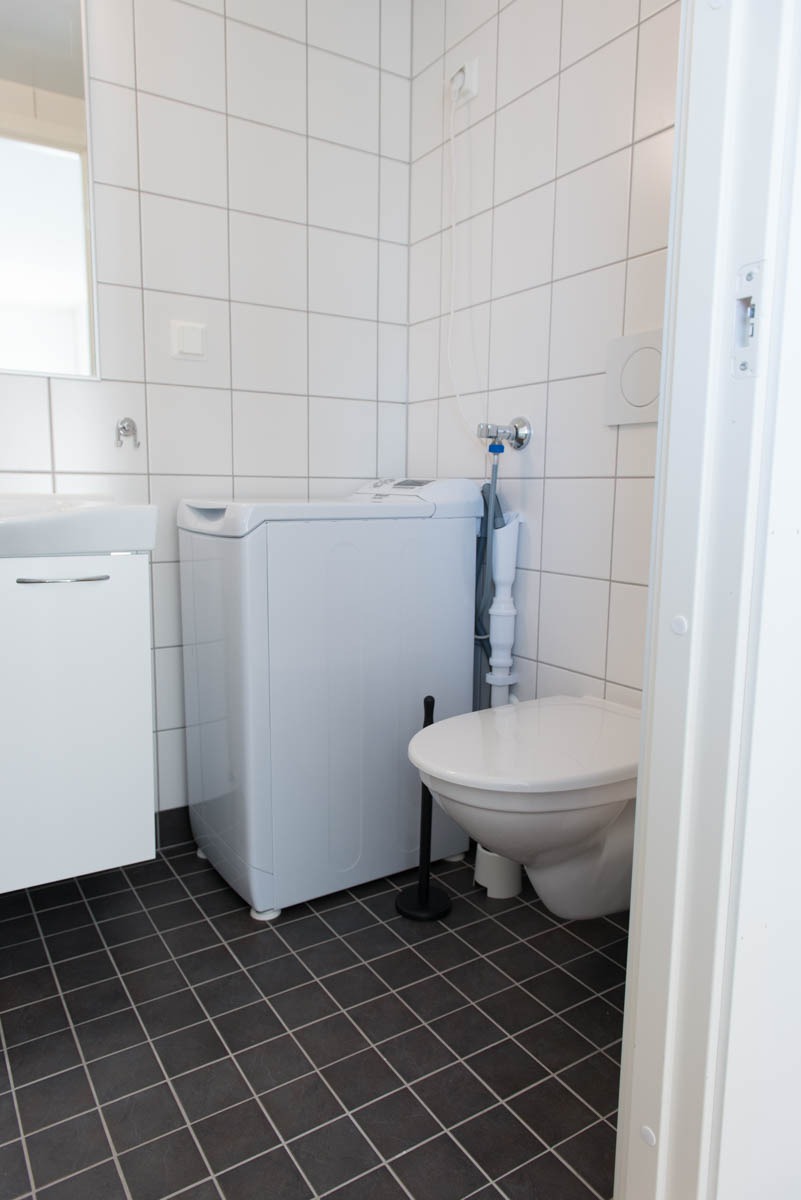 Bad m vaskemaskin og toalett