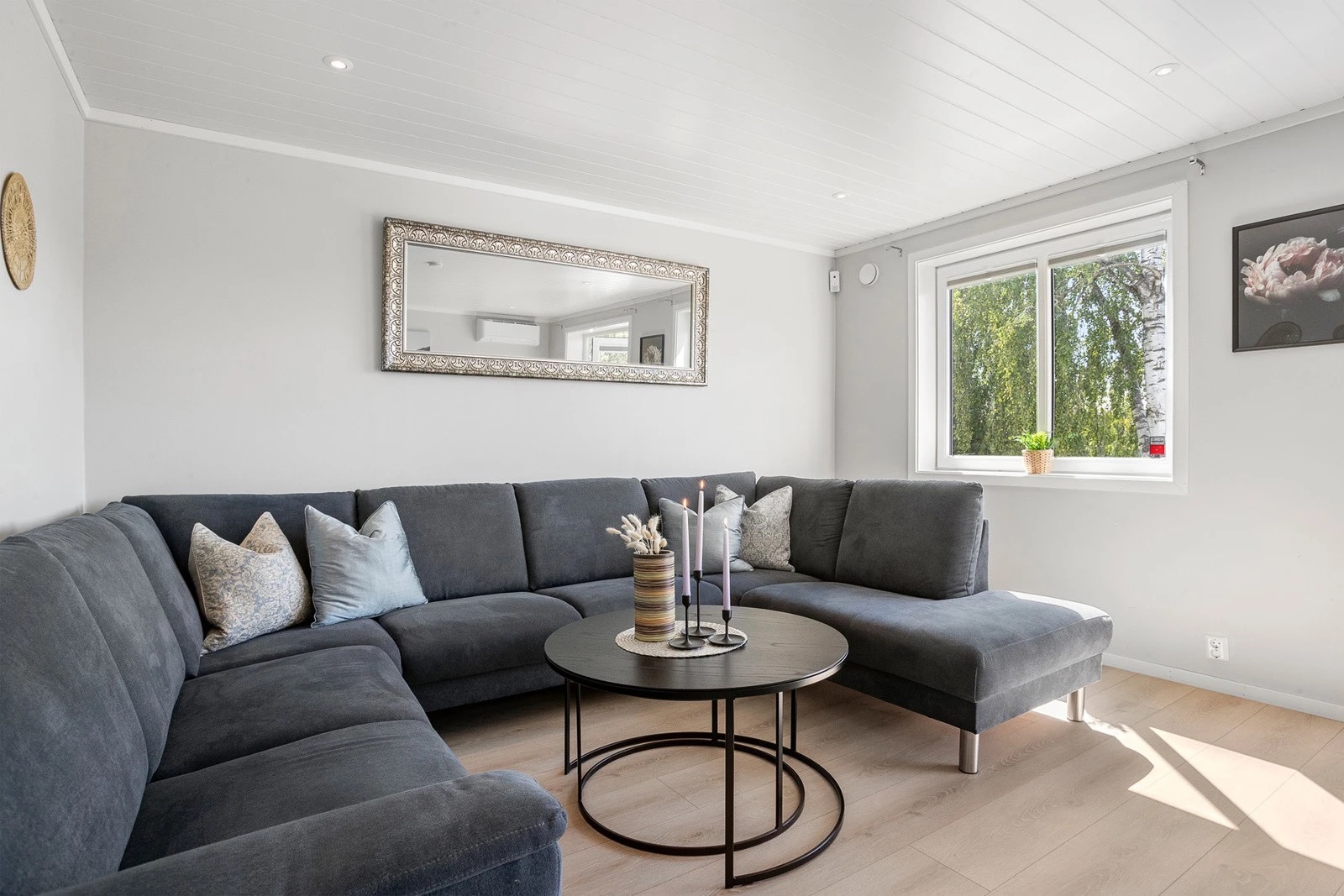 Plass til store sofagruppe 