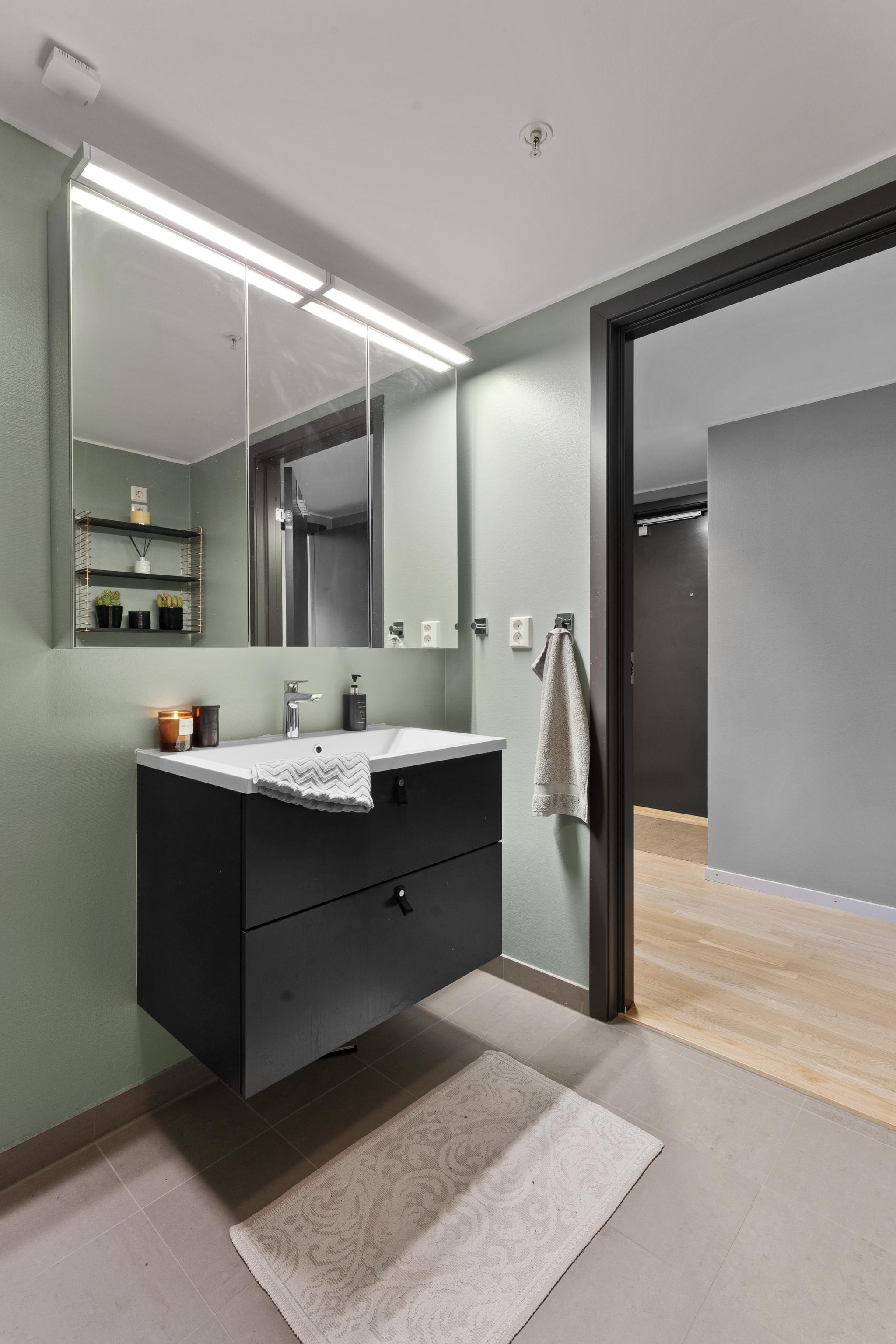 Moderne baderomsinnredning