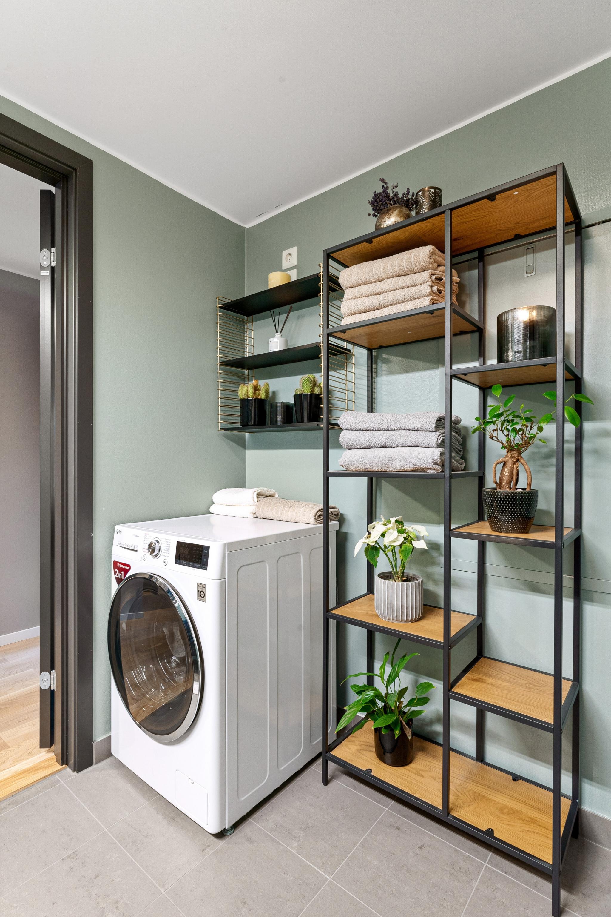 Opplegg for vaskemaskin og tørketrommel