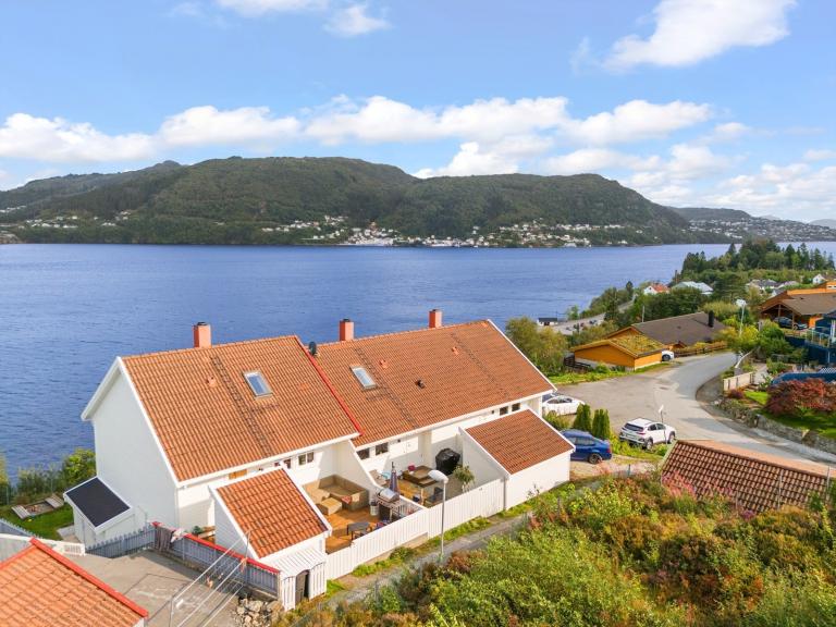 5918 FREKHAUG Nordgardshaugen 24