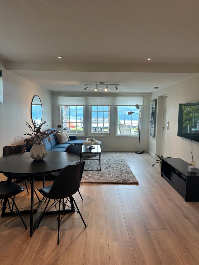 7074 SPONGDAL Høyemshaugen 53