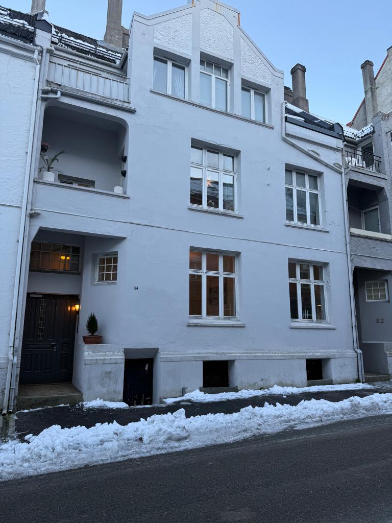 5006 Bergen Professor Hansteens gate 80