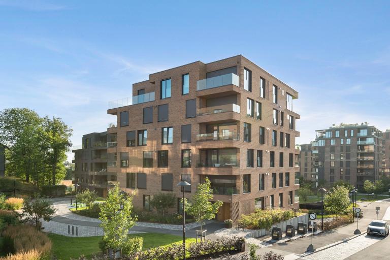 Et eksklusivt og populært sameie på Lilleaker Vest, omkranset av nydelige og grønne omgivelser langs elven.
Et moderne og tilbaketrukket boligområde på Lilleaker, der bypuls møter grønne omgivelser.