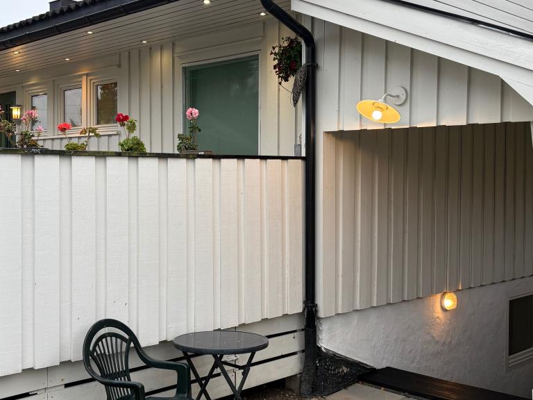 Nedgang til leiligheten