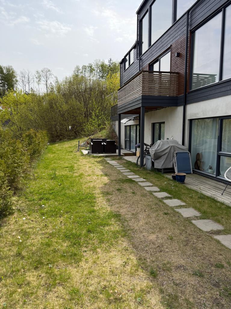 1390 VOLLEN G.M brydesvei 18b