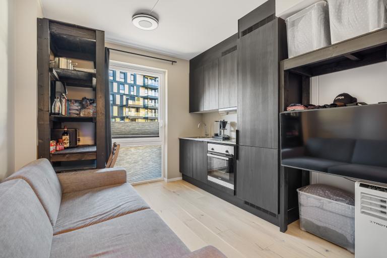 Moderne hybel med alle fasiliteter!