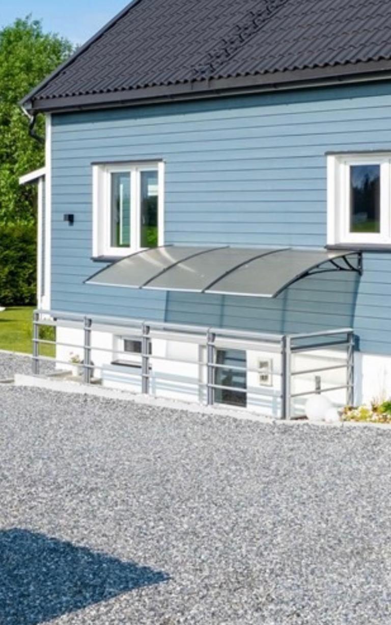 Egen trapp ned til hybel 