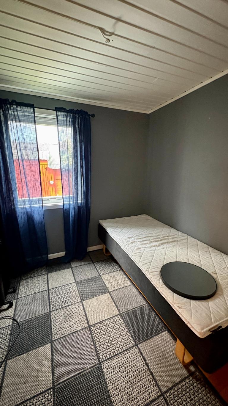 Soverom 2, enkeltseng