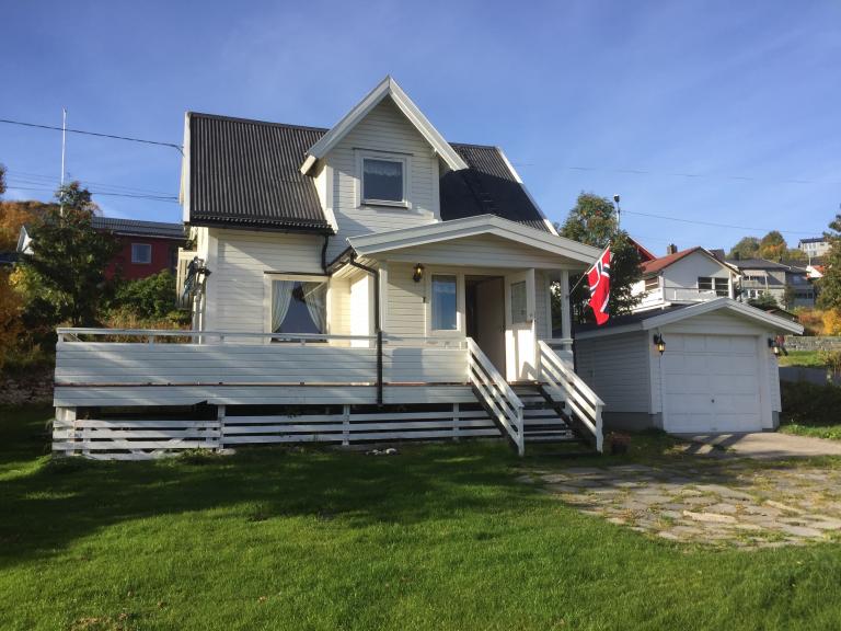 9180 SKJERVØY Rydningen 2