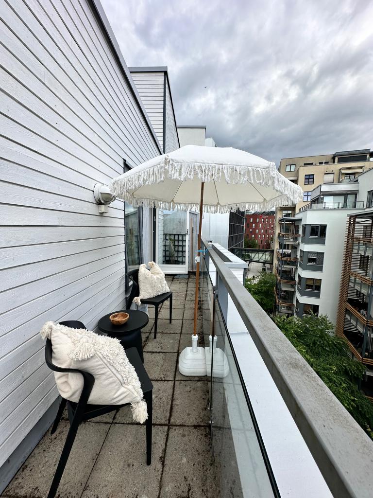 Terrasse mot stille bakgård