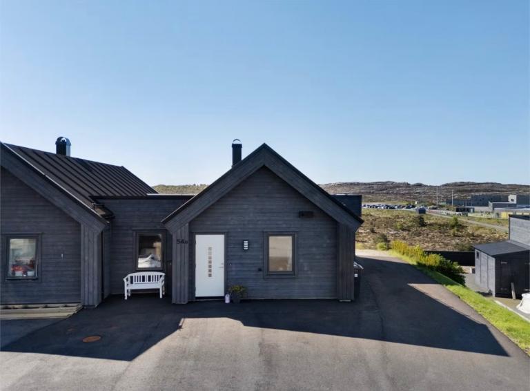 5382 Skogsvåg Blokkebærhaugen 54b