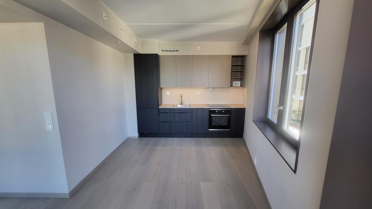 Kjøkken med plass til spisestue