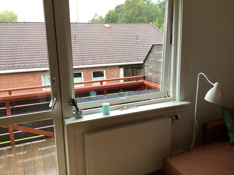 Balkong med utgang fra stue.