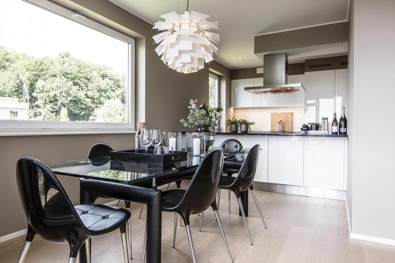 Spisestue og kjøkken