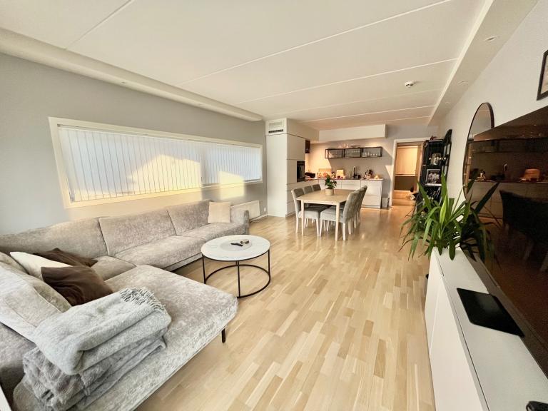 1366 Lysaker Arnstein Arnebergs vei 1