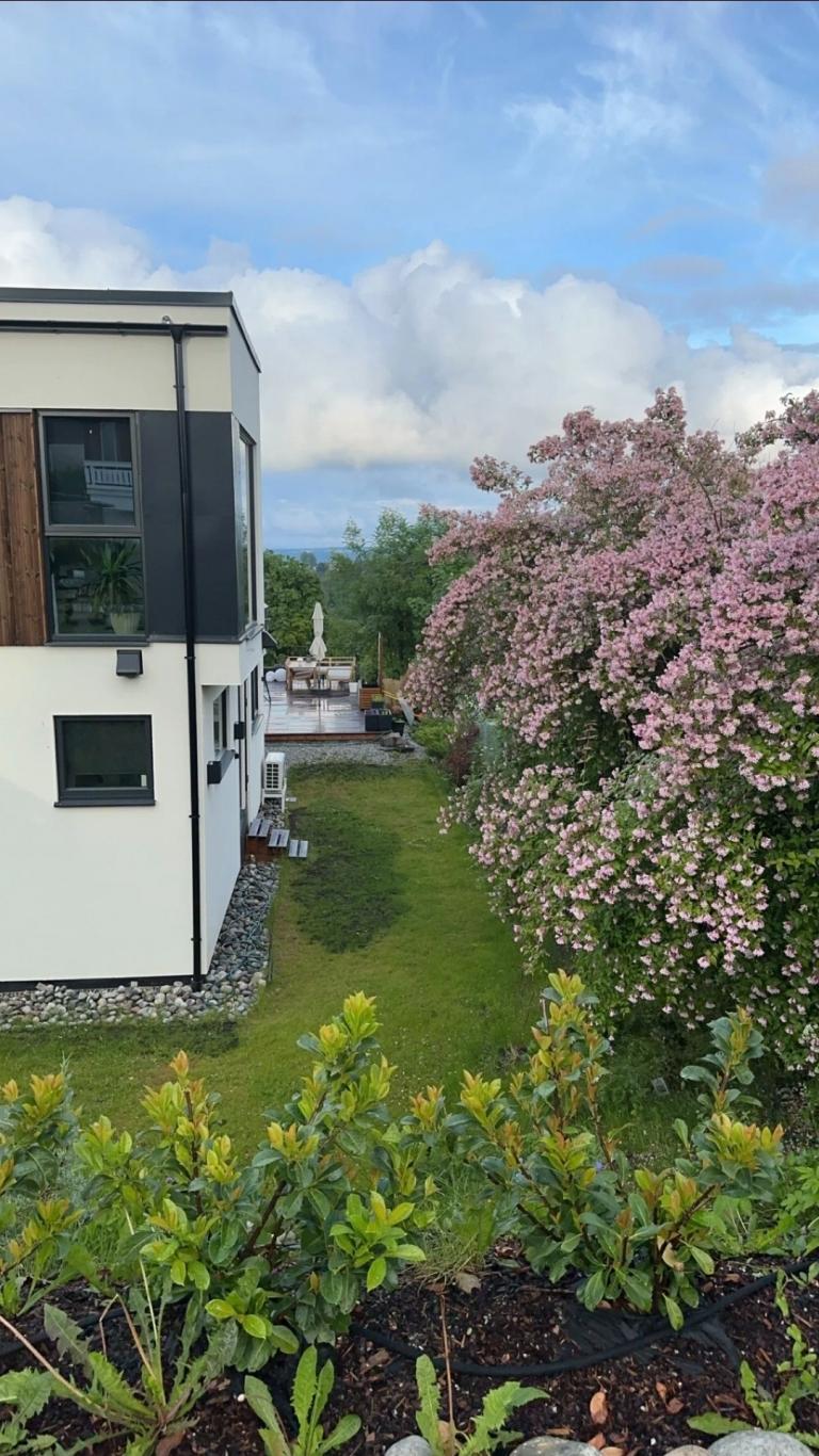 1384 Asker Asker terrasse 39 A