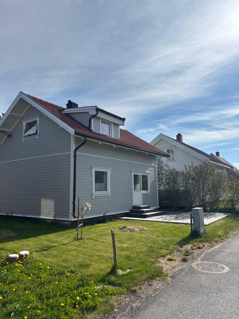 1651 Sellebakk Grensen 17