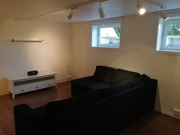 Stue (ingen møbler med)