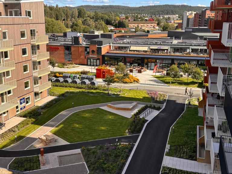 Sett fra takterassen med