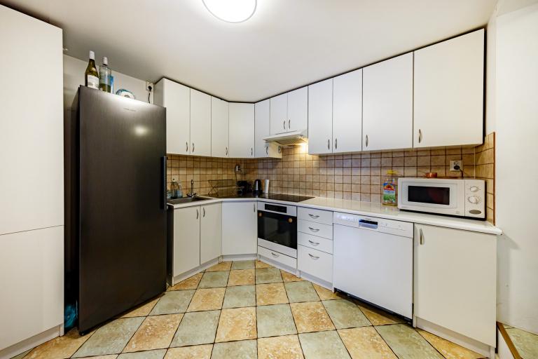 1 av 2 kjøkken i huset